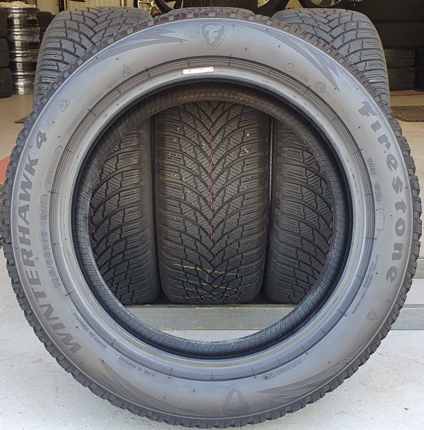 Firestone Winterhawk 195/55 R16 tli gumi 4db /T145