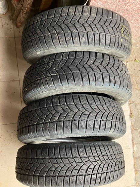 Firestone Winterhawk 3, 175/65R14, 2015-s, mg komoly mintamlysggel
