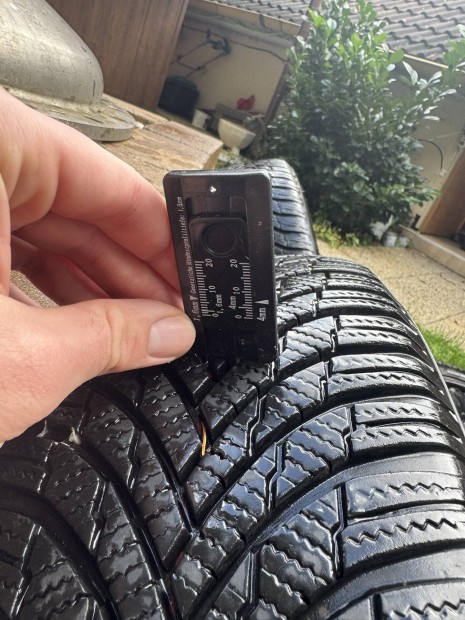 Firestone Winterhawk 4 185/65 R15 Tli