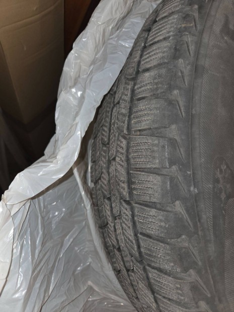 Firestone téligumi "15"