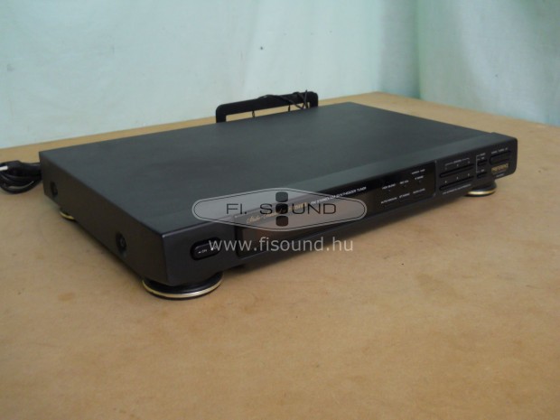 Fisher FM-9050 ,AM,FM digitlis rdi tuner