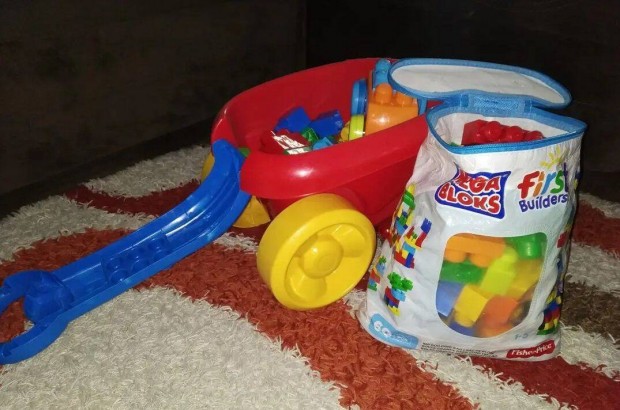 Fisher Price Mega Bloks ptszettek egyben