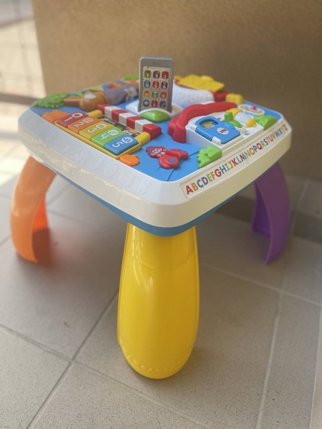 Fisher Price inteligens asztalka