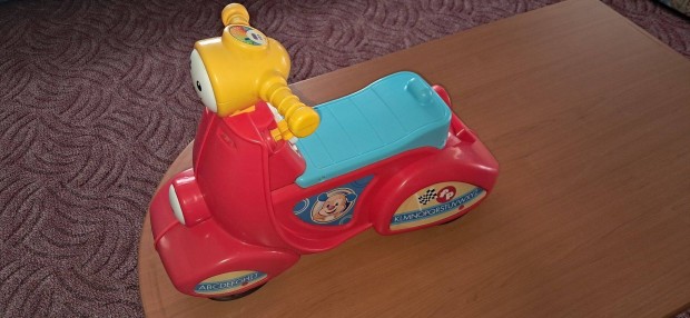 Fisher Price intelligens tanul kismotor