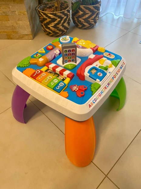 Fisher Price tanul asztal