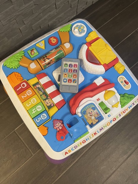 Fisher Price tanuloasztal