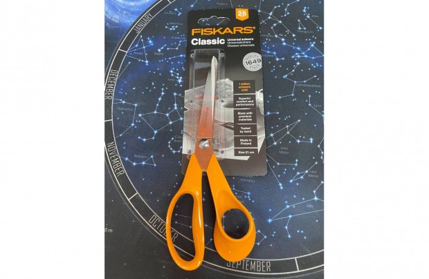 Fiskars 21cm-es konyhai oll