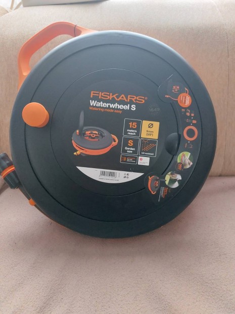 Fiskars  Kerti tml dob, 15 m hossz, 9 mm tmrj, tartozkokkal