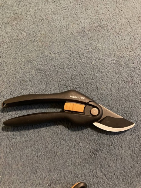 Fiskars p 26, Fiskars metszoll, metszoll