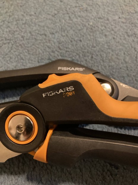 Fiskars p 961, Fiskars metszoll, mellvg metszoll 