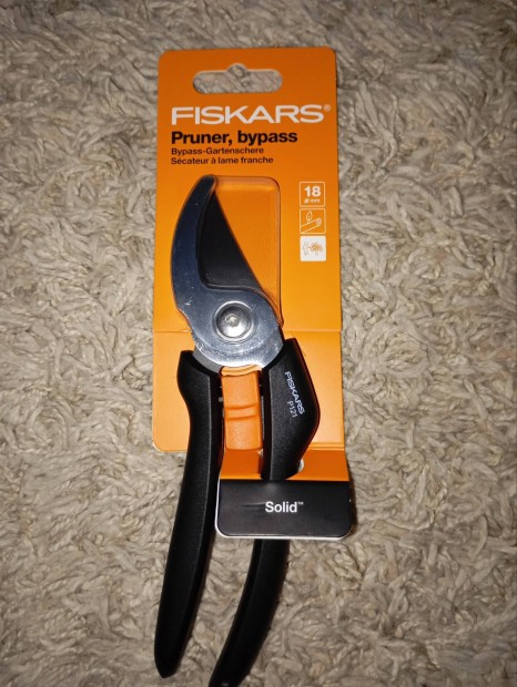 Fiskars j metszollj