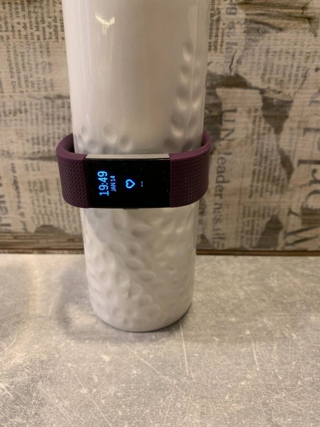 Fitbit Charge 2 elad