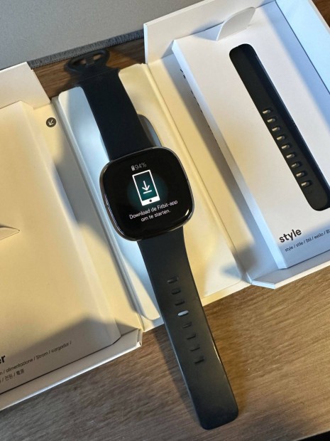 Fitbit Sense Elad