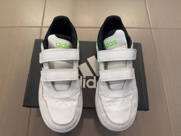 Fi adidas cip 33-as