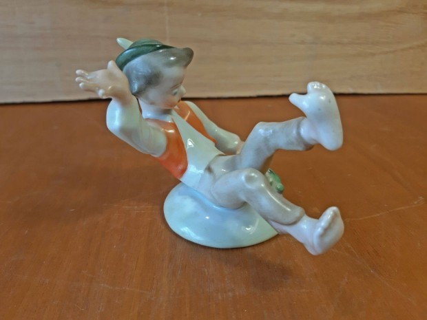 Fi bkval / Bka veszedelem - rgi Herendi porceln figura