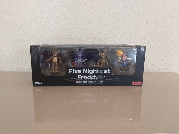Five Nights At Freddy's Fnaf manyag Horror figura szett 4 db j Kszl