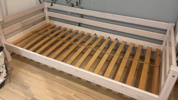 Flexa feh�r �gy 80x200