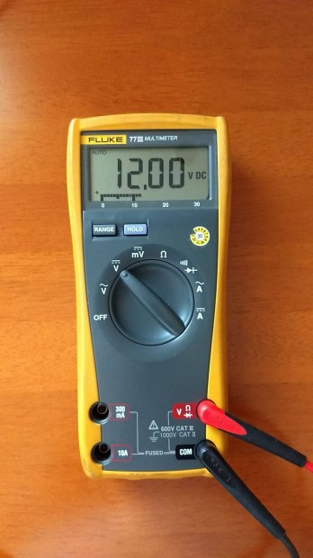 Fluke 77- 3 III Digitlis Multimter Mszer Kzimszer Foglalva