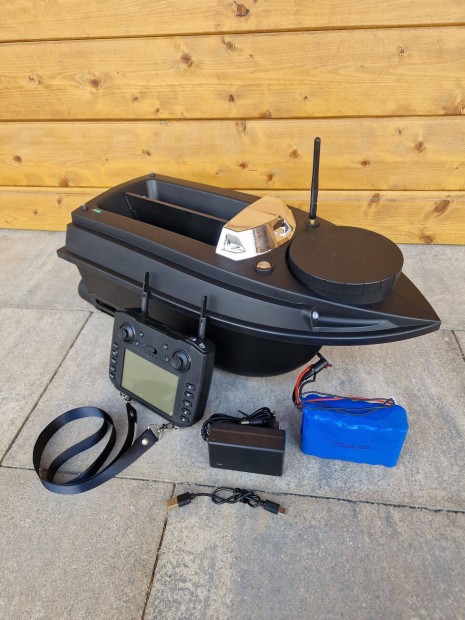 Flytec V030 etetőhajó vízhűtésel GPS + színes szonár