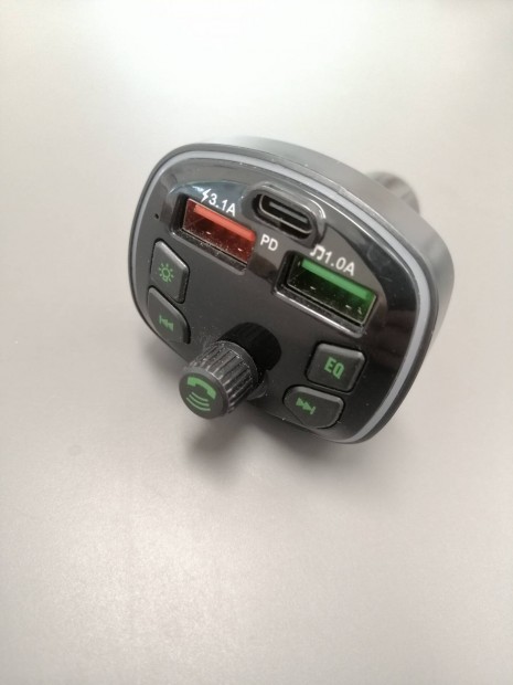 Fm transmitter usb, sdcard, gyorstöltés