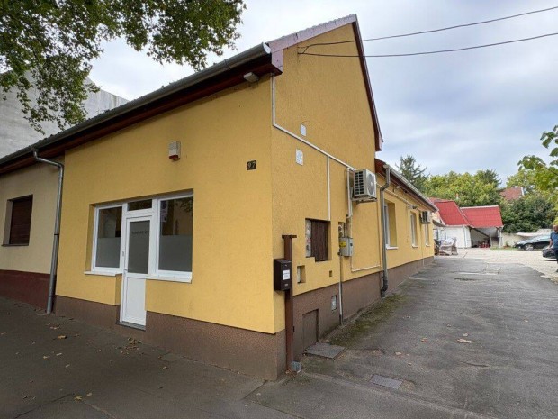 F� Utc�ban 344 M2-Es �zlethelyis�g Elad�