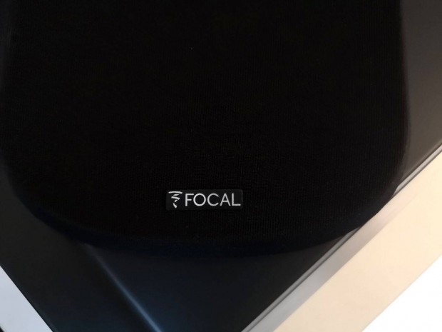 Focal Hangfal emblma