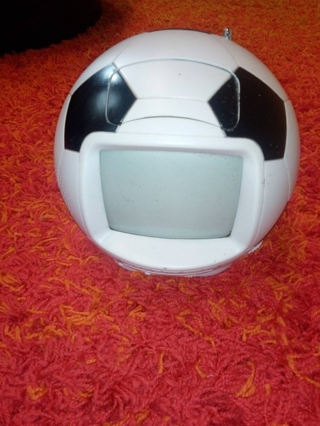 Foci futball tv mini tv kis tv (nem kapcsol be)