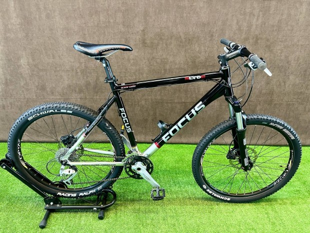 Focus Black COMP LTD MTB Kerkpr! 26"! Shimano Deore XT! Trcsafk!