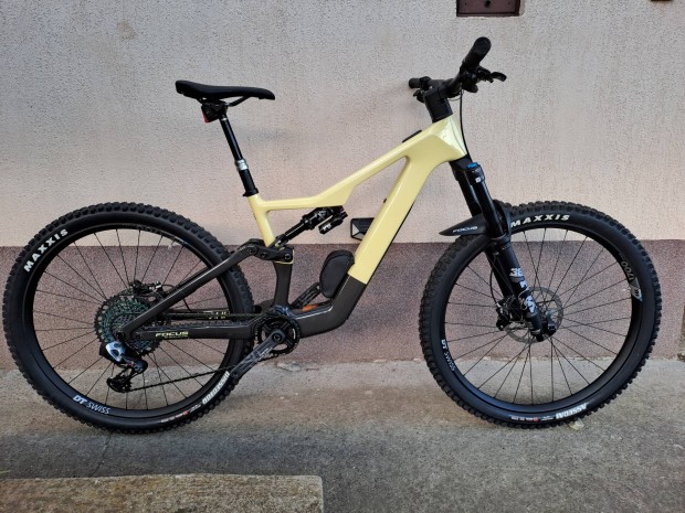 Focus JAM? SL full karbon fully elektromos kerkpr. j! 19.5 kg!