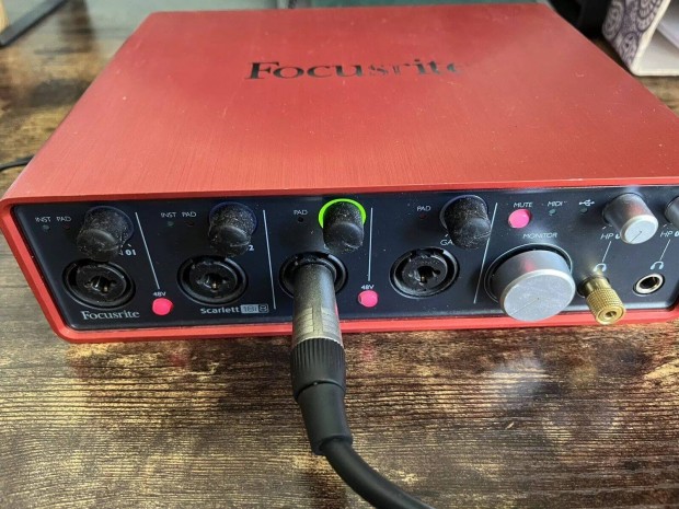 Focusrite 18i8 usb kls hangkrtya