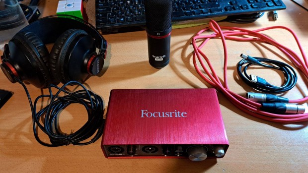 Focusrite Scarlett 2i2 2nd gen stdi felvteli csomag