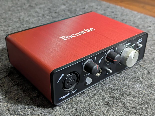 Focusrite Scarlett Solo (2nd Gen) USB interfsz/hangkrtya