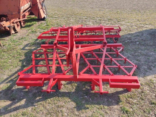 Fogasborons kombintor traktorhoz