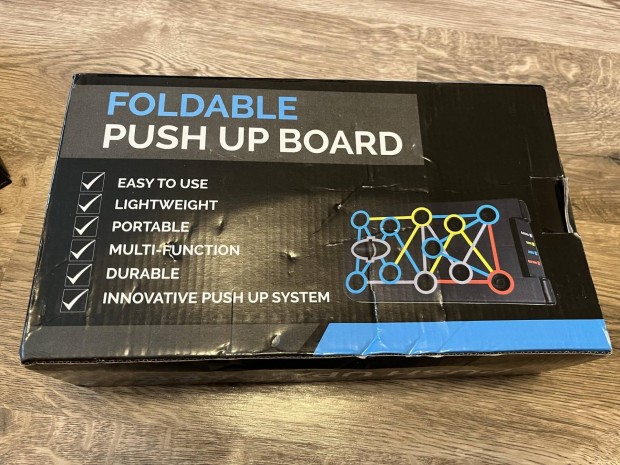 Foldable push up board