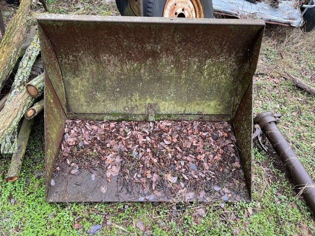 F�ldkan�l kistraktorokra