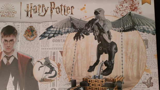 Flizott bontatlan Harry Potter Hippogriff Csikcsr Clementoni 19924