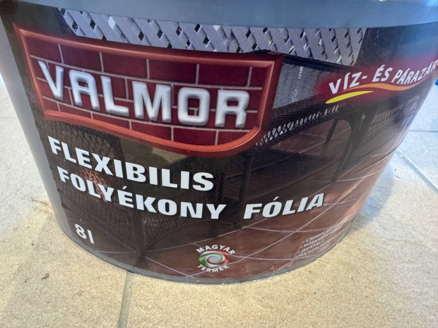 Folykony flia flexibilis