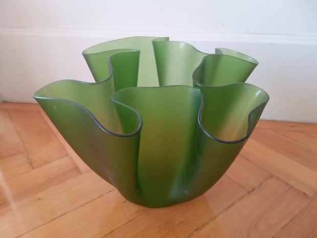 Fontana Arte, Cartoccio zöld üveg váza