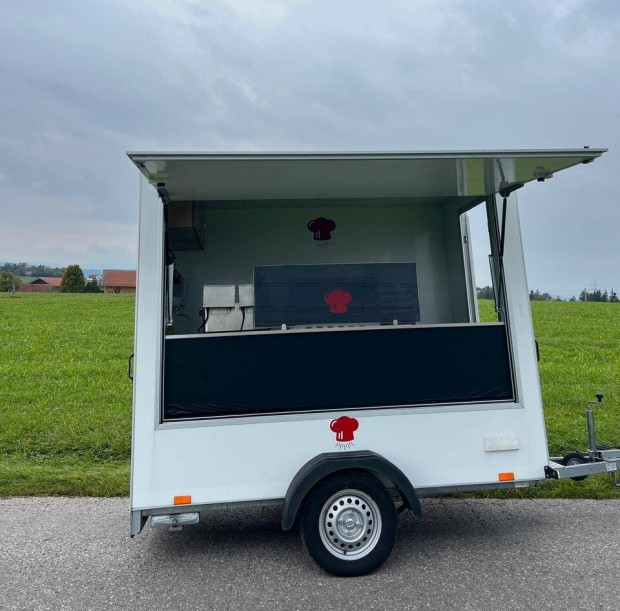 Food Trailer 