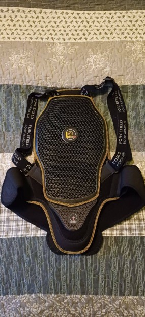 Forcefield motoros gerincprotektor