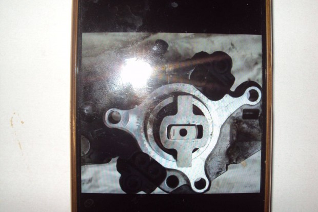 Ford 140 lers magasnyoms pumpa kifogstalan elad!