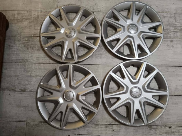 Ford 15" Gyri dsztrcsa 