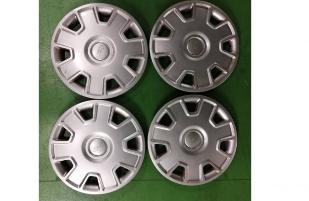 Ford 15 " dsztrcsa 15 coll mret gyri szett elad /4db/