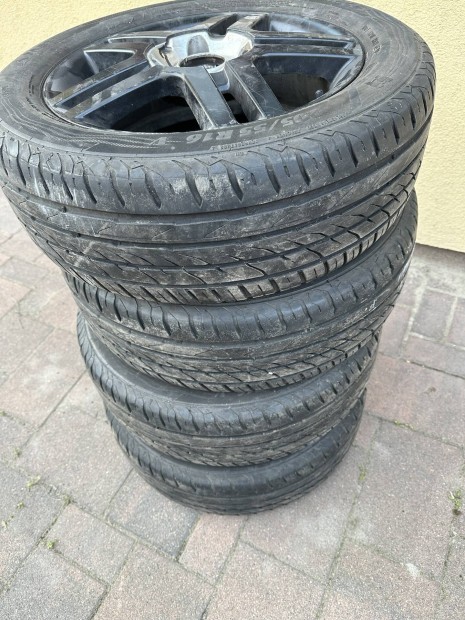 Ford 16" 4x108 gy�ri alufelni 205/55r16 gumikkal