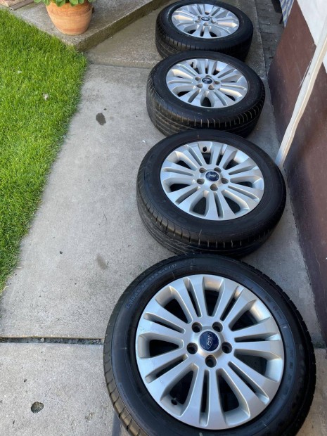 Ford 16" alufelnis kerekek 5x108 osztókörre eladók