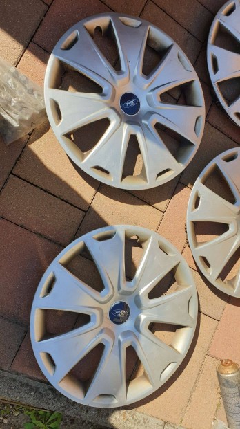 Ford 16" dísztárcsa szett