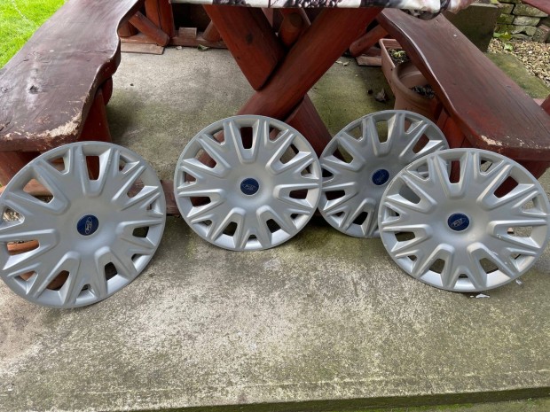 Ford 16" dsztrcsa szett elad j llapotban