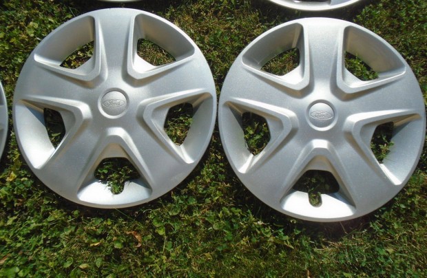 Ford 16" gyári dísztárcsa 2 db eladó
