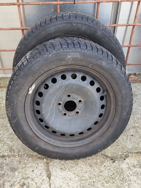 Ford 16" lemezfelni tli gumival 2 db + 1 db ptkerk elad