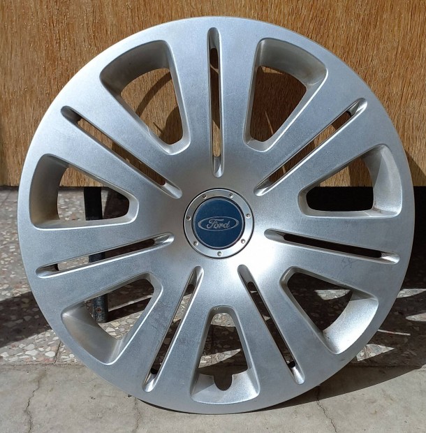 Ford 16 colos dsztrcsa